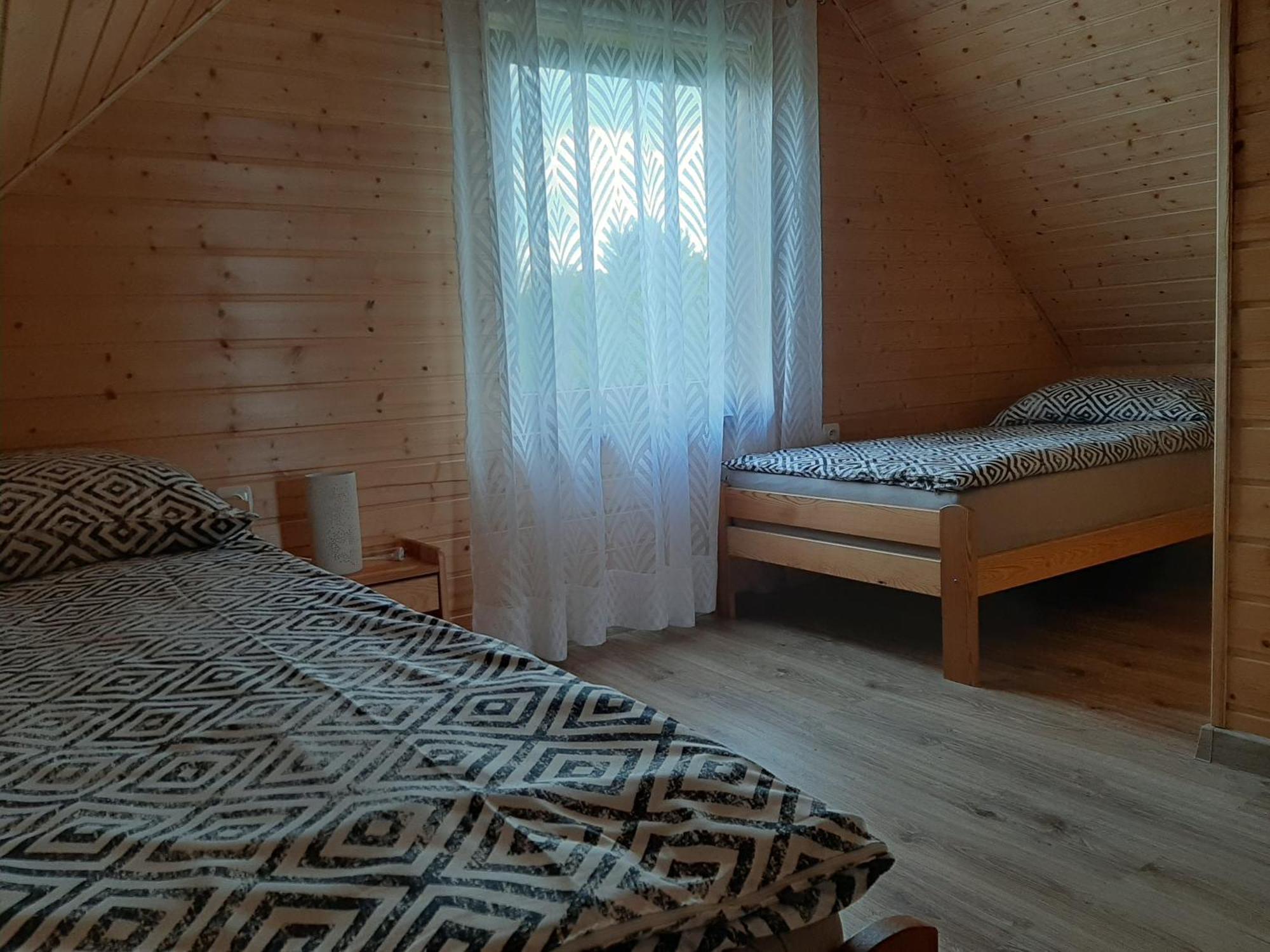 Czarcie Chatki Gardna Wielka Exteriör bild