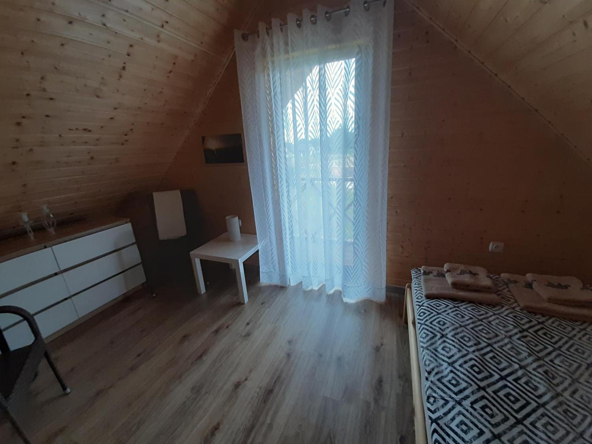 Czarcie Chatki Gardna Wielka Exteriör bild